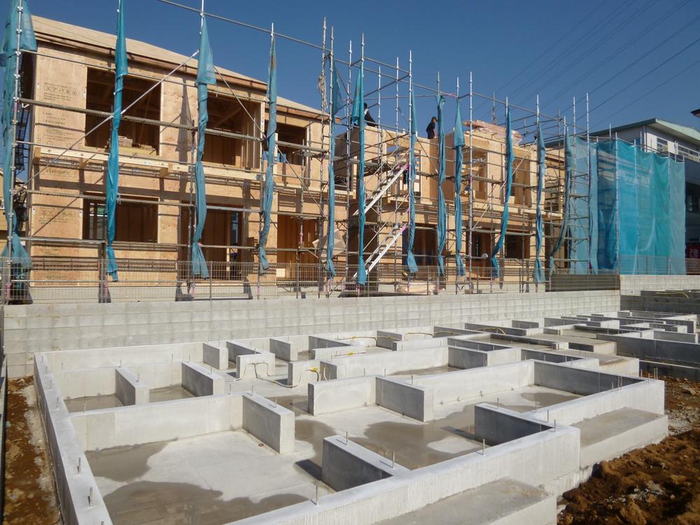 Local appearance photo. D Building from G Building