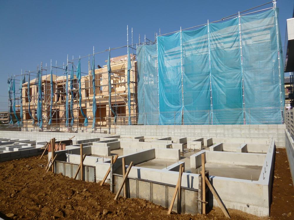 Local appearance photo. F Building than I Building