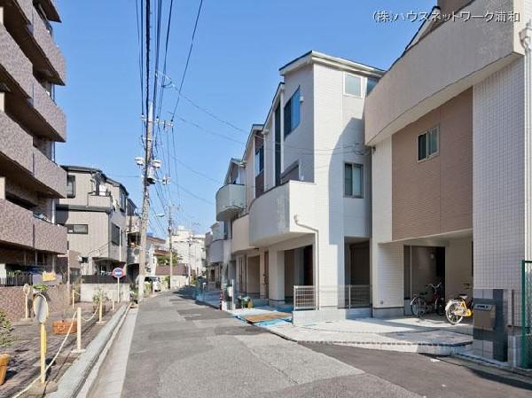 Local appearance photo