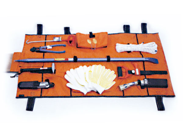 earthquake ・ Disaster-prevention measures.  [Disaster prevention warehouse] Front office (administrative office) bar is at the bottom, For evacuation ・ Rescue rope, Stretcher, etc., We have prepared a disaster prevention warehouse with very supplies. (Same specifications)