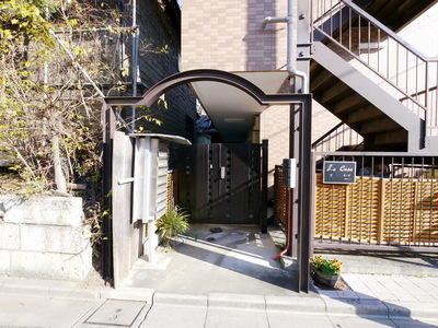 Other. 10m to the entrance (Other)