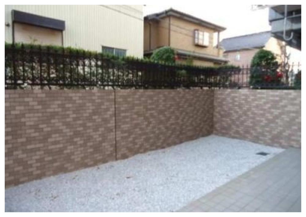 Garden. Terrace area 6.72 square meters Private garden area 10.08 square meters