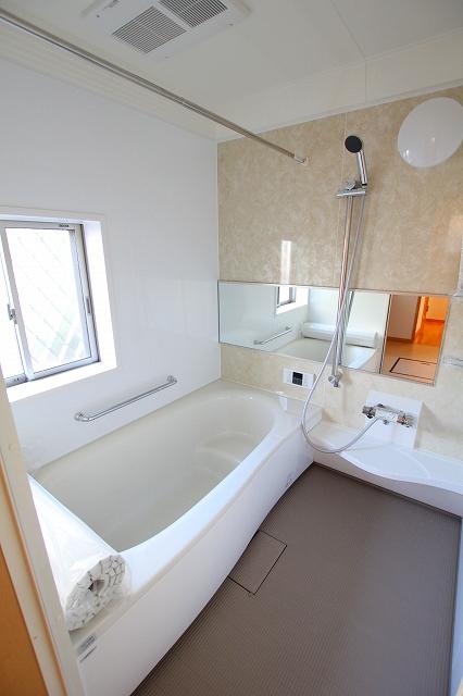 Building plan example (introspection photo). System bus Example of construction