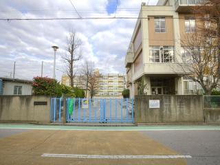 Primary school. 600m until Kawaguchi Tatsushiba Minami Elementary School