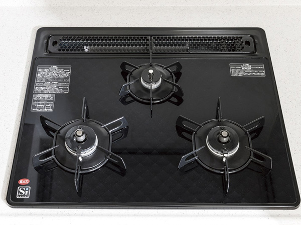 Kitchen.  [Glass top stove] Difficult dirt cake, It has adopted your easy-care glass top stove.