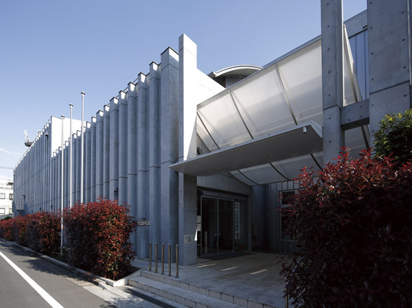 Surrounding environment. Namiki community center (about 500m, 7-minute walk)