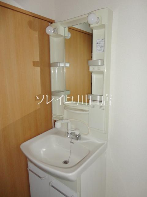 Washroom. Morning of the dressing is here