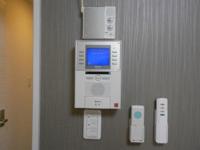 Other. Intercom with TV monitor