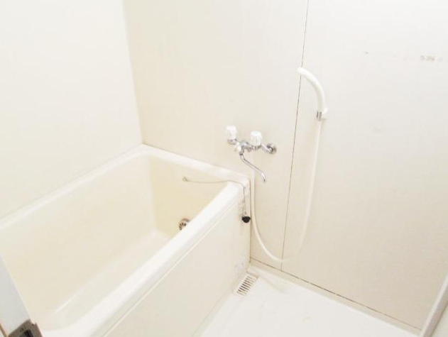 Bath. Convenient add cooked with hot water supply.