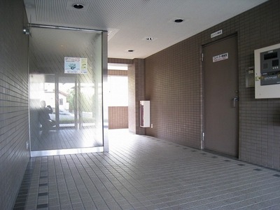 Other common areas. Elevator hall to set post