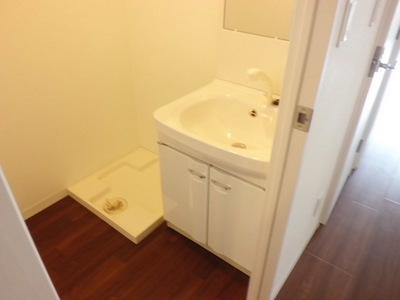 Washroom. Washroom ・ Dressing room