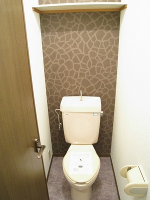 Toilet.  ☆ bus ・ Restroom ☆ 