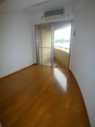 Living and room. Living