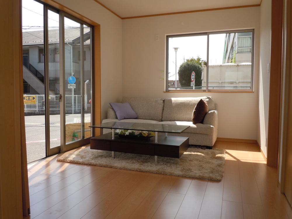 Non-living room. Indoor (September 2013) Shooting