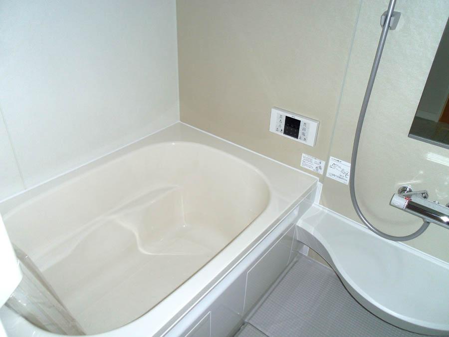 Bathroom. anytime, anywhere. To have received your contact can guide you ready within 30 minutes, We are ready at all times