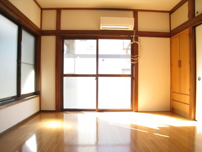 Living and room. Two-sided lighting of the bright rooms