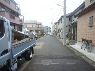 Local photos, including front road. Local (10 May 2013) Shooting