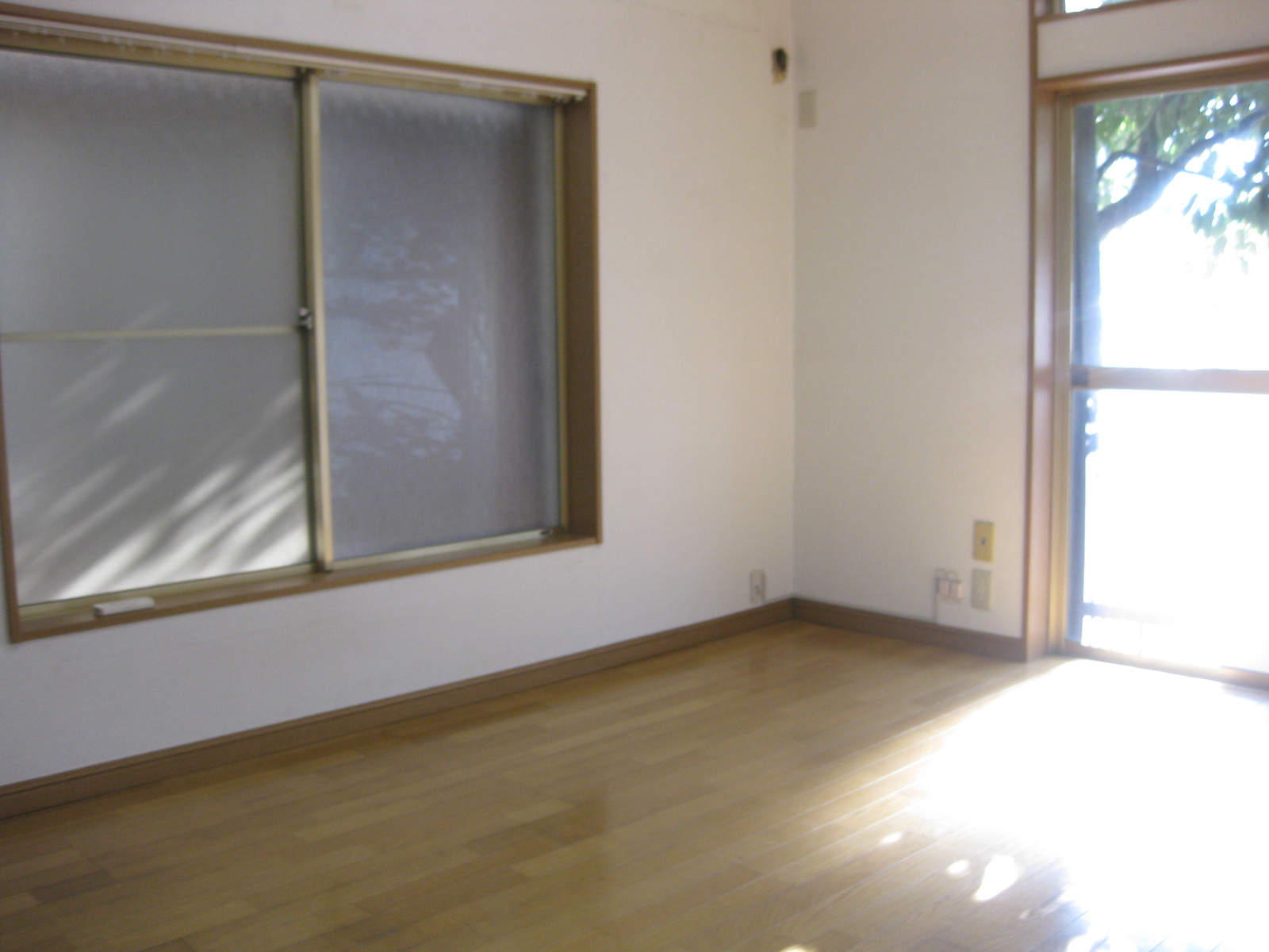 Living and room. 1 Kaiyoshitsu