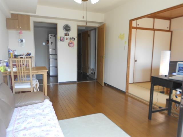 Living. living ・ Dining (H23.1 Cross Chokawa ・ Flooring Chokawa)