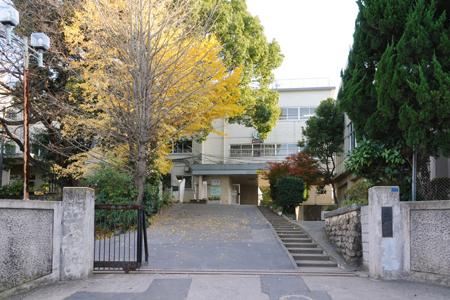 Junior high school. 497m until Kawaguchi Municipal Hatogaya junior high school