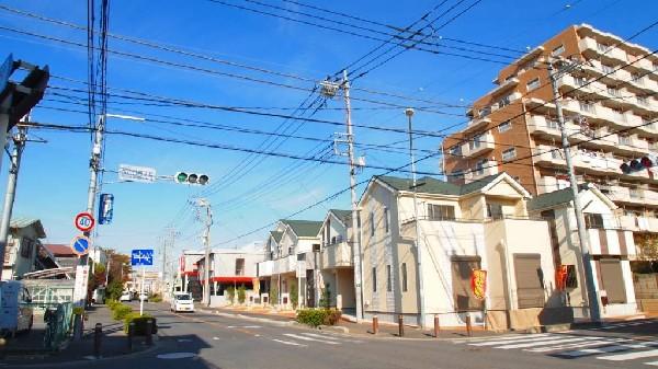 Local photos, including front road