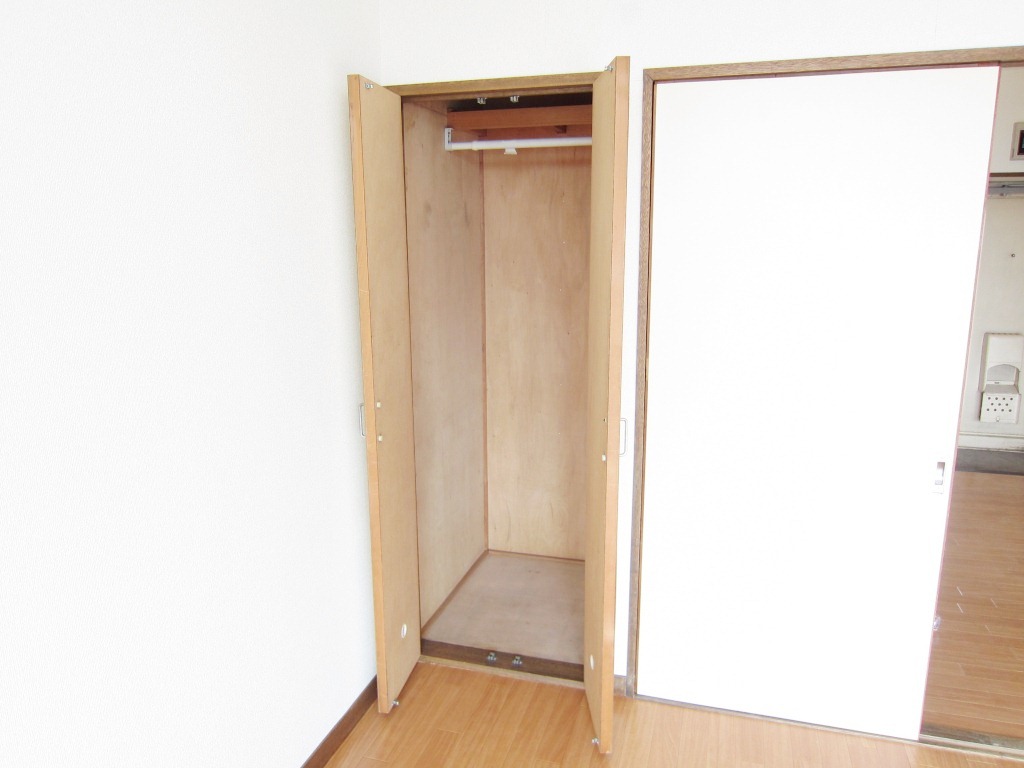 Receipt. Separate reference is a picture