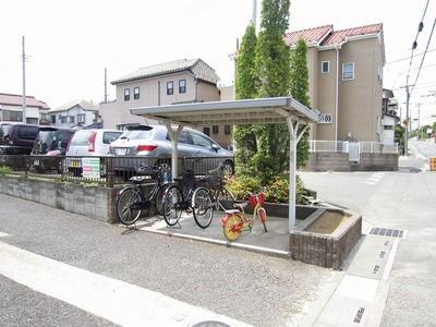 Other common areas. There are bicycle parking lot!