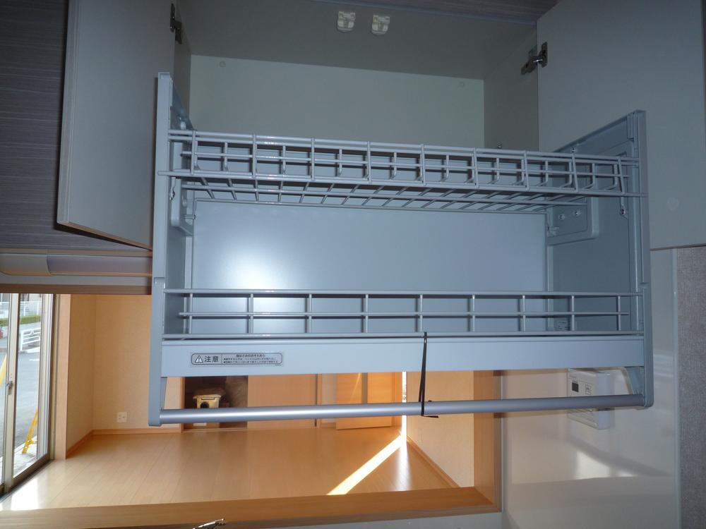 Kitchen. Indoor (11 May 2013) Shooting