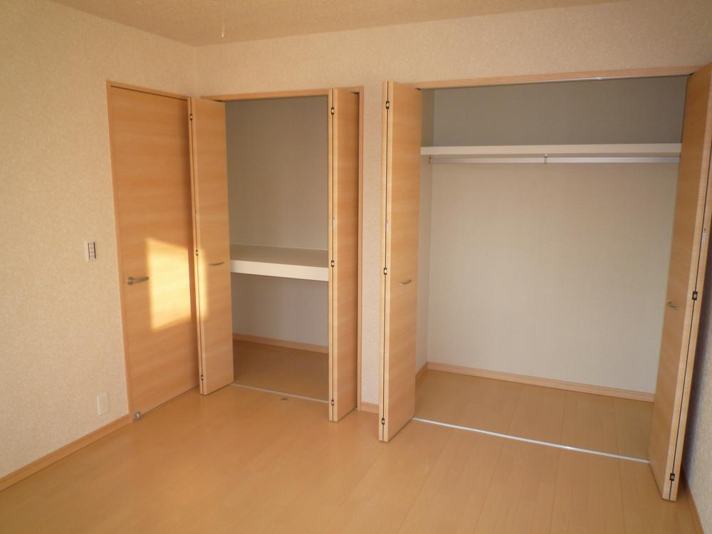 Non-living room. Indoor (11 May 2013) Shooting