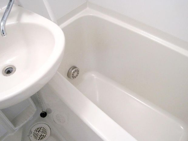 Bath. City gas reheating function rooms