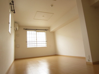 Living and room. Bright living room of the two-sided lighting