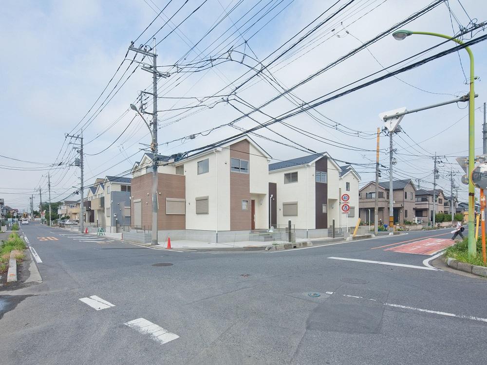 Local photos, including front road