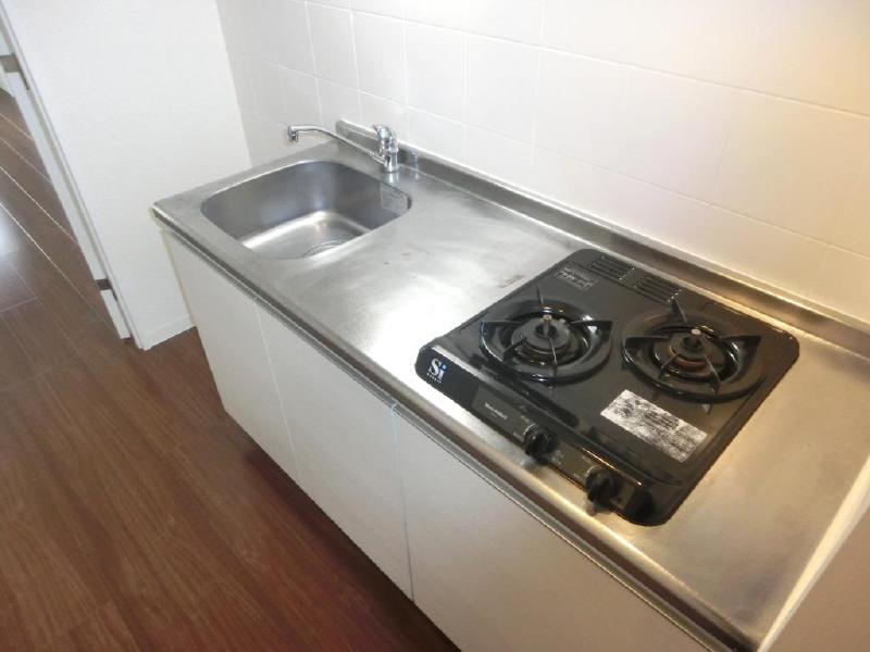 Kitchen. 2-neck system with Kitchen