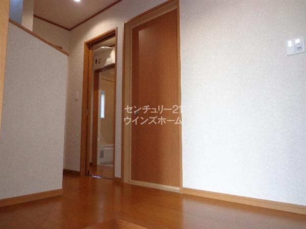 Entrance. Entrance hall