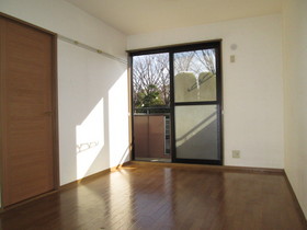 Living and room. 10 Pledge of LDK