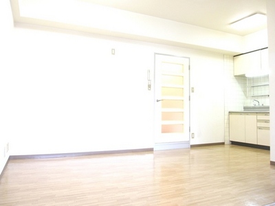 Living and room. 8 Pledge of leisurely dining