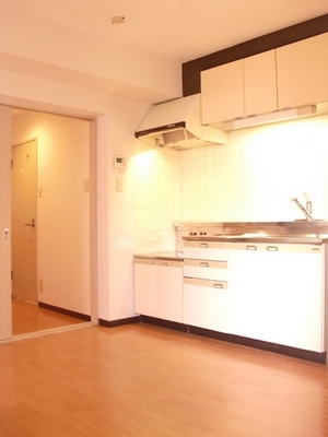 Kitchen. Economical city gas!