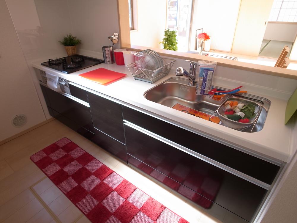 9 Building Local Photos