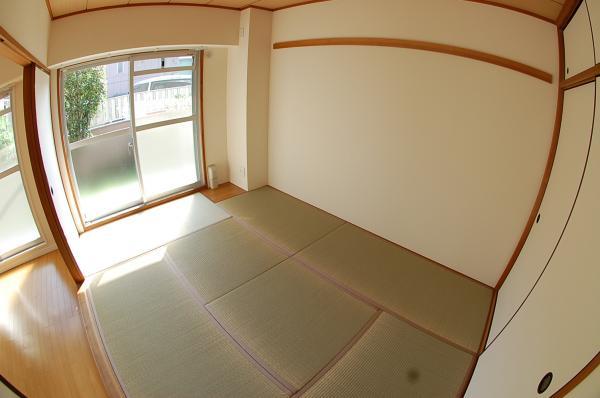 Non-living room. Japanese-style room 6 quires