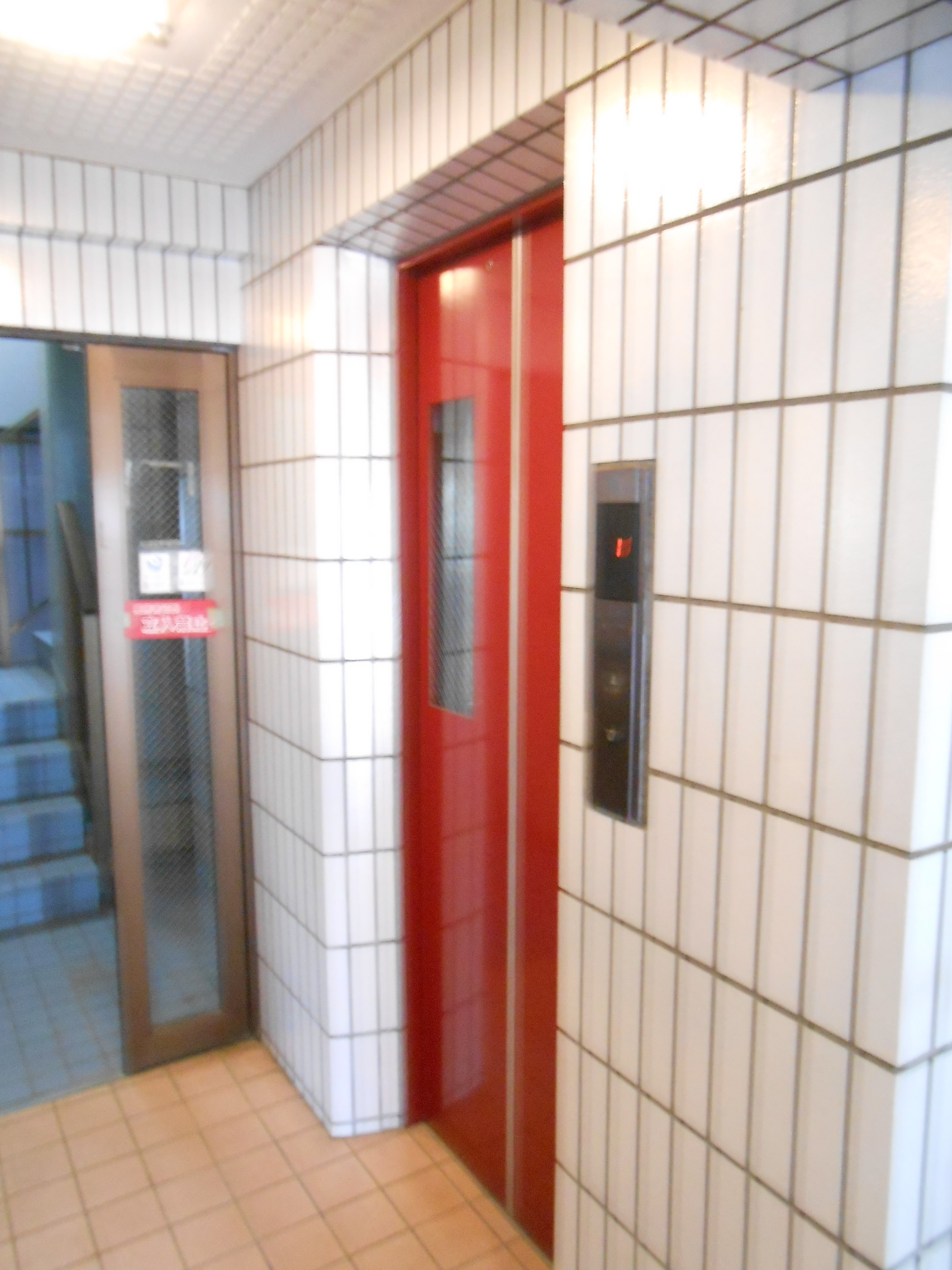 Other common areas. Lifts