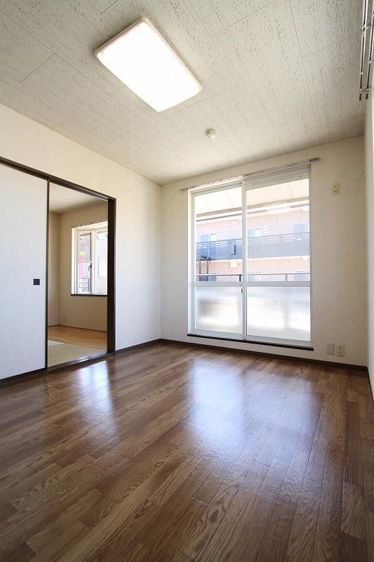 Other room space. Daytime, Well sun enters, Dries may be laundry.