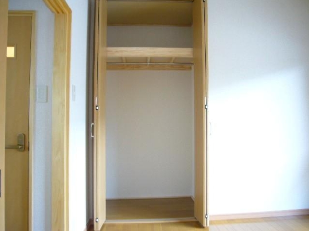 Receipt. Convenient closet clothes storage