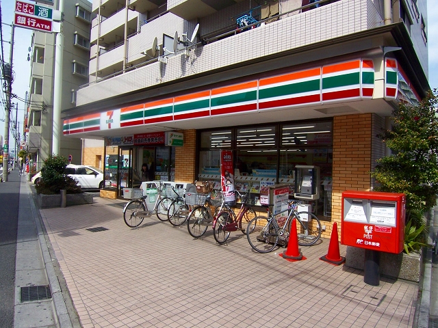 Convenience store. Seven-Eleven Kawaguchi Shibashin the town store (convenience store) to 273m