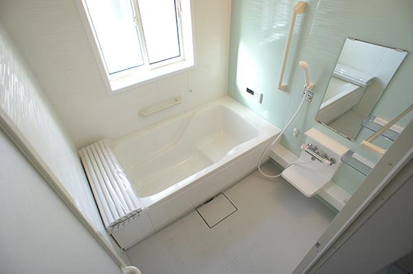 Bathroom. 1 Building