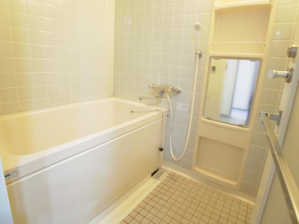 Bathroom. Bathroom (September 2013) Shooting