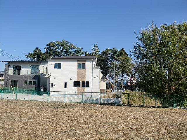 Local appearance photo