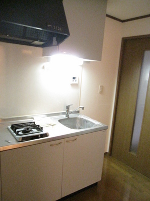 Kitchen. 1-burner stove kitchen You can use compact and functionally