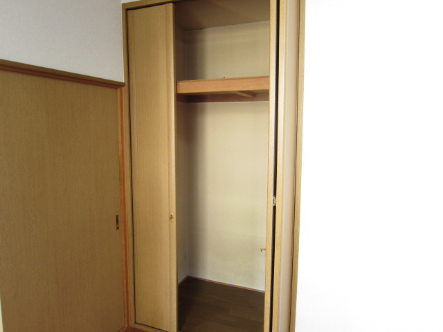 Receipt. Separate reference is a picture