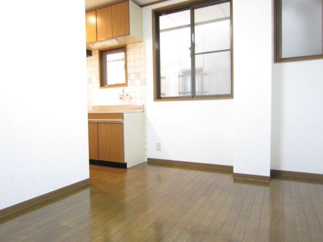 Kitchen. Separate reference is a picture