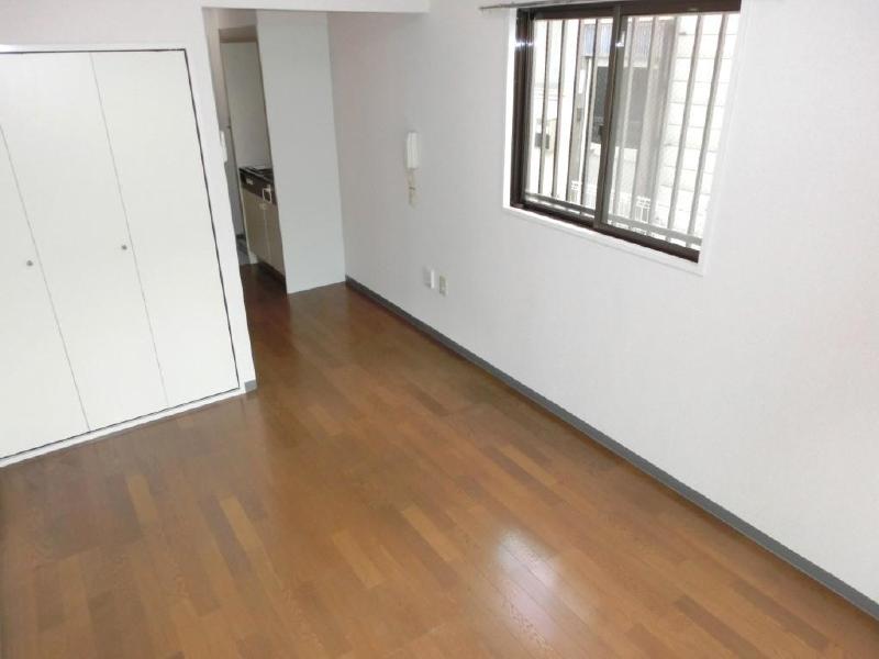 Other Equipment. Intercom, Also have a light outlet.